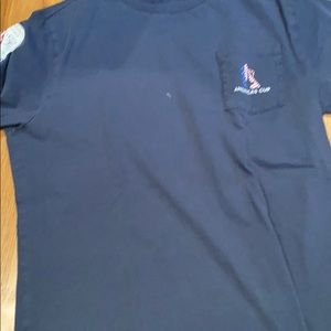 Vineyard vines t shirt